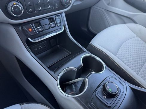 Used 2019 GMC Terrain SLE image 11