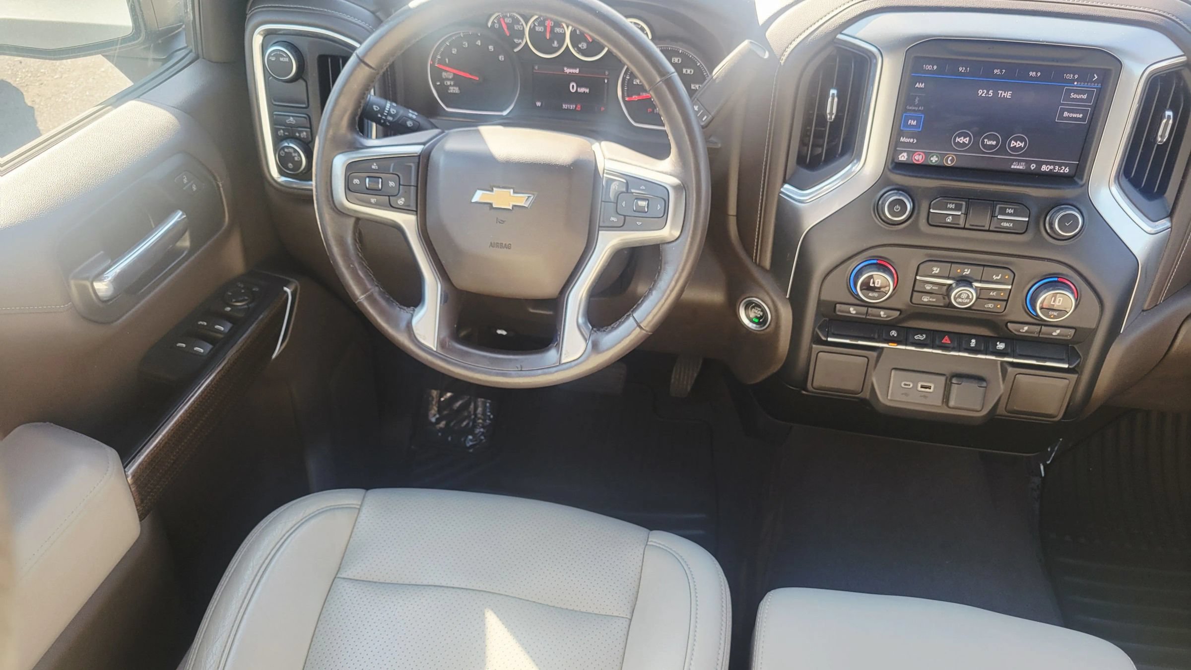 Used 2020 Chevrolet Silverado 1500 LT w/ All-Star Edition RWD image 19