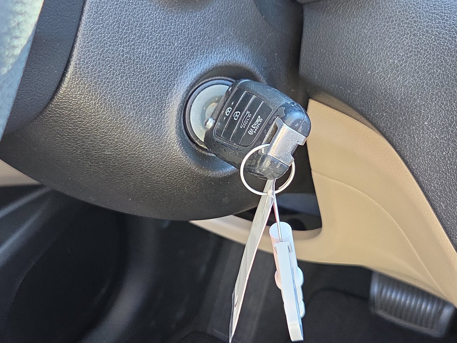 Used 2020 Hyundai Accent SE w/ Cargo Package FWD image 16