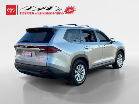 New 2026 Toyota Grand Highlander AWD Hybrid image 5
