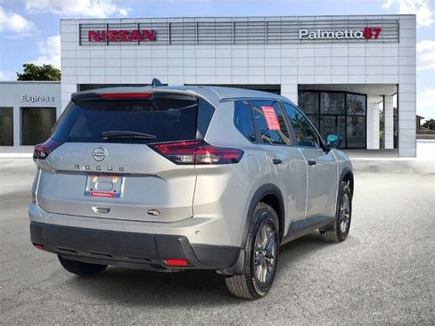 Certified 2025 Nissan Rogue S image 6