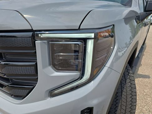Certified 2024 GMC Sierra 1500 Elevation AWD/4WD image 35
