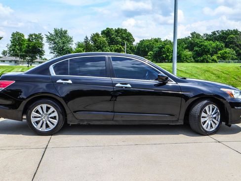 Used 2011 Honda Accord EX-L image 5