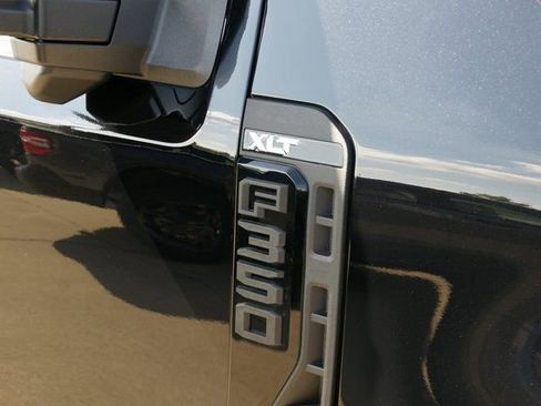 New 2026 Ford F350 XLT w/ XLT Premium Package image 10