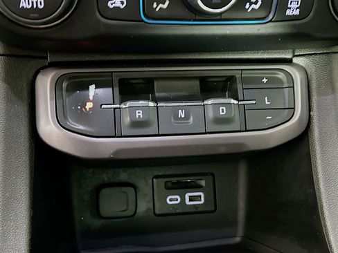 Used 2020 GMC Acadia AT4 w/ Driver Alert Package II AWD/4WD image 24