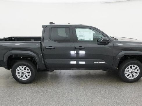 New 2026 Toyota Tacoma SR5 AWD/4WD image 14