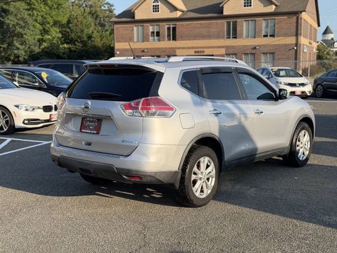 Used 2015 Nissan Rogue SV AWD/4WD image 7