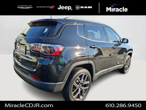 New 2026 Jeep Compass Limited image 4