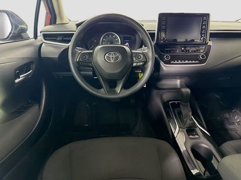 Used 2021 Toyota Corolla LE FWD image 20