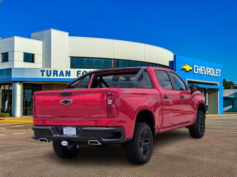 New 2026 Chevrolet Silverado 1500 Custom Trail Boss AWD/4WD image 6