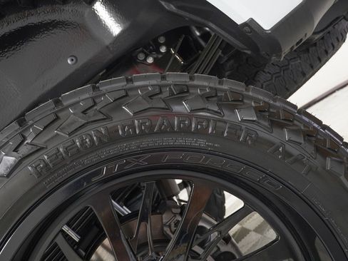 Used 2026 Ford F250 Platinum w/ Platinum Plus Package image 41