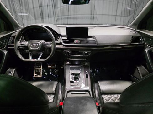 Used 2020 Audi SQ5 Premium Plus w/ Premium Plus Package image 20