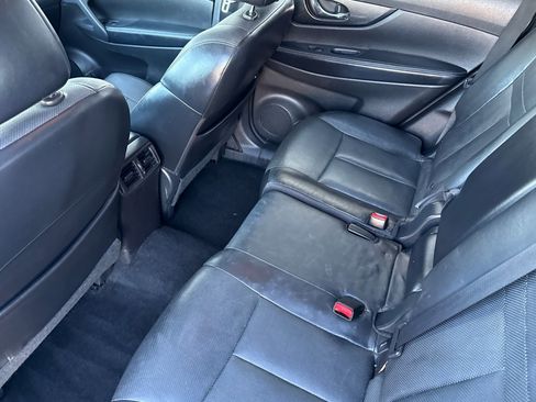 Used 2014 Nissan Rogue SL image 12