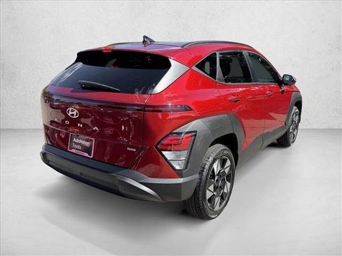 Used 2024 Hyundai Kona SEL image 5