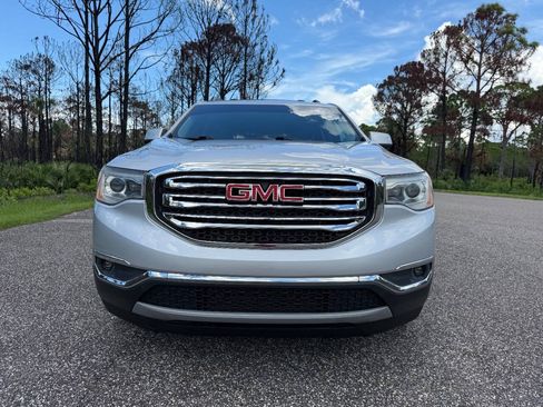 Used 2018 GMC Acadia SLE AWD/4WD image 8