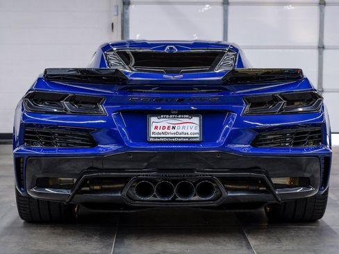 Used 2025 Chevrolet Corvette Z06 w/ Battery Protection Package image 16