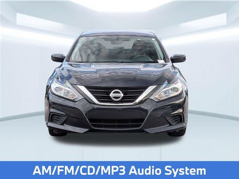 Used 2018 Nissan Altima 2.5 S w/ S Convenience Package FWD image 12
