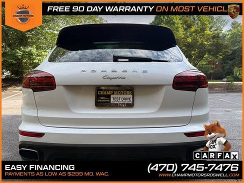 Used 2017 Porsche Cayenne Platinum Edition AWD/4WD image 8