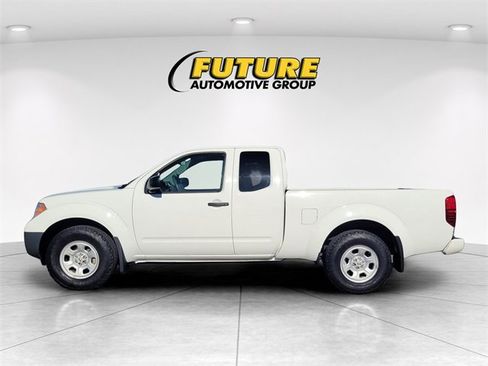 Used 2021 Nissan Frontier S image 6