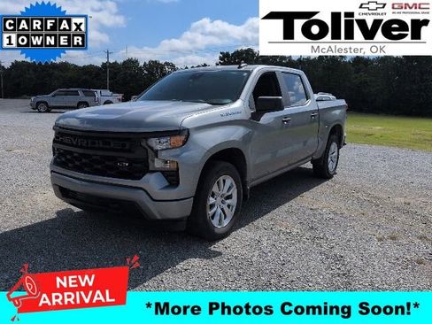 Used 2024 Chevrolet Silverado 1500 Custom AWD/4WD image 1