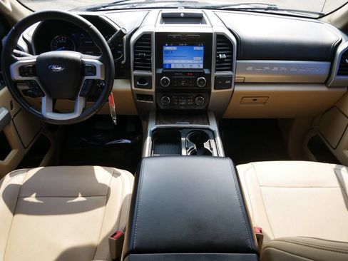 Certified 2019 Ford F250 Lariat RWD image 16