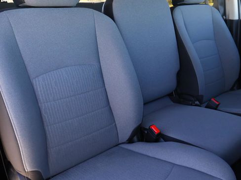 Used 2024 RAM 1500 Classic SLT image 17