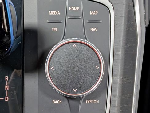 Used 2023 BMW i4 eDrive35 image 26