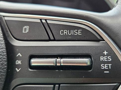 Used 2019 Hyundai Santa Fe FWD image 25