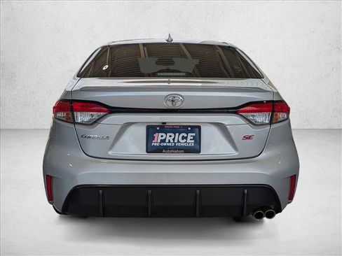 Used 2024 Toyota Corolla SE FWD image 7