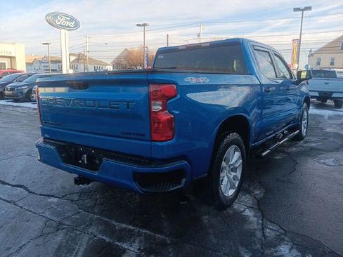 Used 2022 Chevrolet Silverado 1500 Custom w/ LPO, Dark Essentials Package image 9