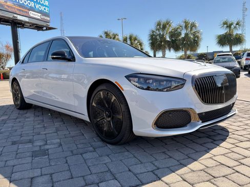 Certified 2024 Mercedes-Benz Maybach S 580 4MATIC image 7