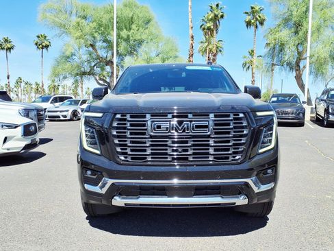 Certified 2026 GMC Yukon XL Elevation AWD/4WD image 2