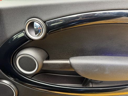 Used 2013 MINI Cooper S image 12