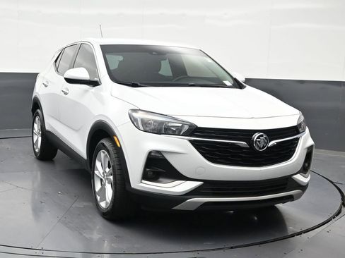 Used 2023 Buick Encore GX Preferred w/ Cold Weather Comfort Package FWD image 8