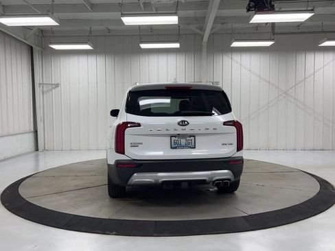 Used 2020 Kia Telluride SX w/ SX Prestige Package AWD/4WD image 7