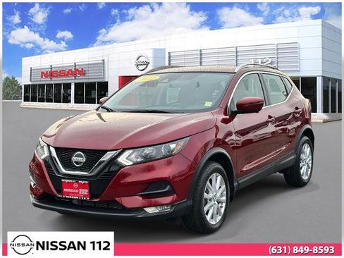 Certified 2022 Nissan Rogue Sport SV w/ Technology Package image 1