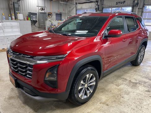 New 2026 Chevrolet Equinox LT w/ Convenience Package II image 8