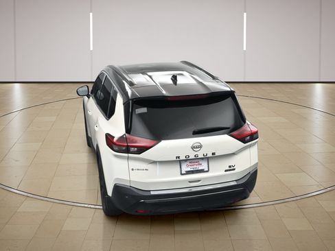 Certified 2023 Nissan Rogue SV w/ SV Premium B Package FWD image 35