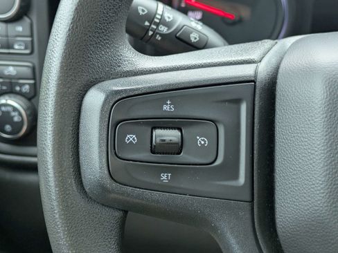 Used 2022 Chevrolet Silverado 1500 W/T w/ WT Value Package AWD/4WD image 24
