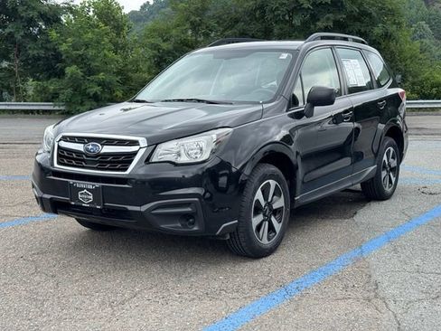 Used 2017 Subaru Forester 2.5i w/ Alloy Wheel Package AWD/4WD image 2