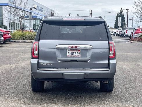 Used 2019 GMC Yukon Denali w/ Denali Ultimate Package image 3