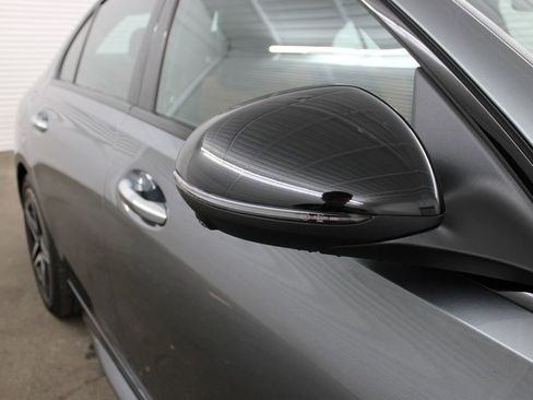 Used 2024 Mercedes-Benz C 300 Sedan image 16