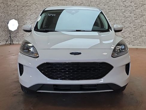 Used 2021 Ford Escape SE w/ Convenience Package image 2