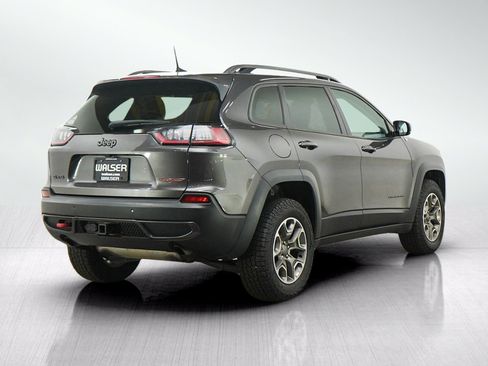 Used 2020 Jeep Cherokee Trailhawk w/ Cold Weather Group AWD/4WD image 5