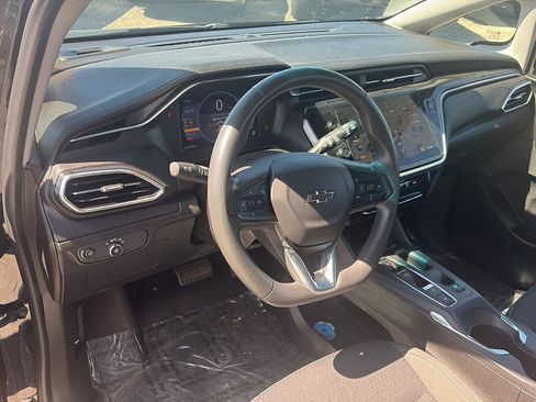 Used 2023 Chevrolet Bolt LT w/ Driver Confidence Package FWD image 11