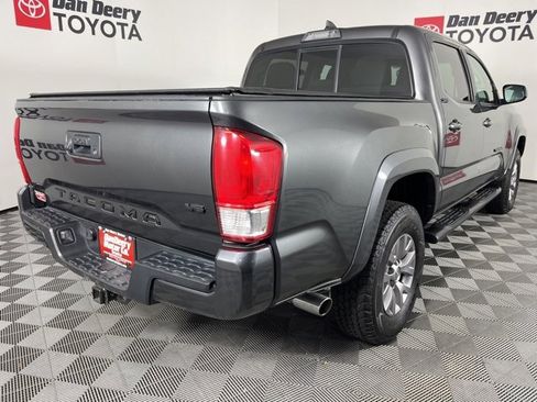 Certified 2017 Toyota Tacoma SR5 w/ Tow Package image 24