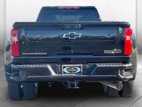 New 2026 Chevrolet Silverado 3500 High Country w/ High Country Premium Package AWD/4WD image 4