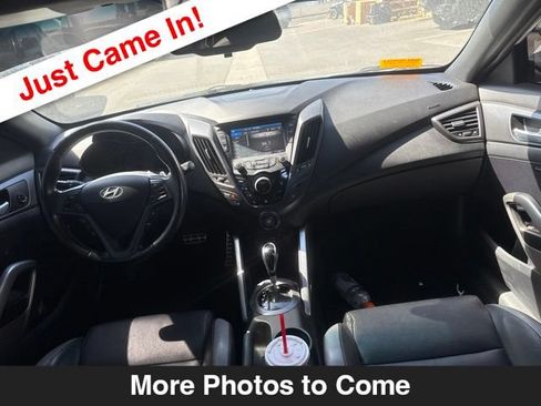 Used 2016 Hyundai Veloster Turbo w/ Option Group 04 FWD image 10