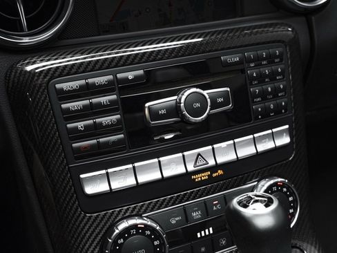 Used 2013 Mercedes-Benz SLK 55 AMG image 34