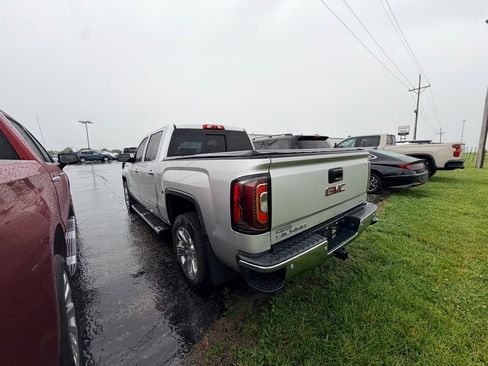 Used 2017 GMC Sierra 1500 SLT AWD/4WD image 4